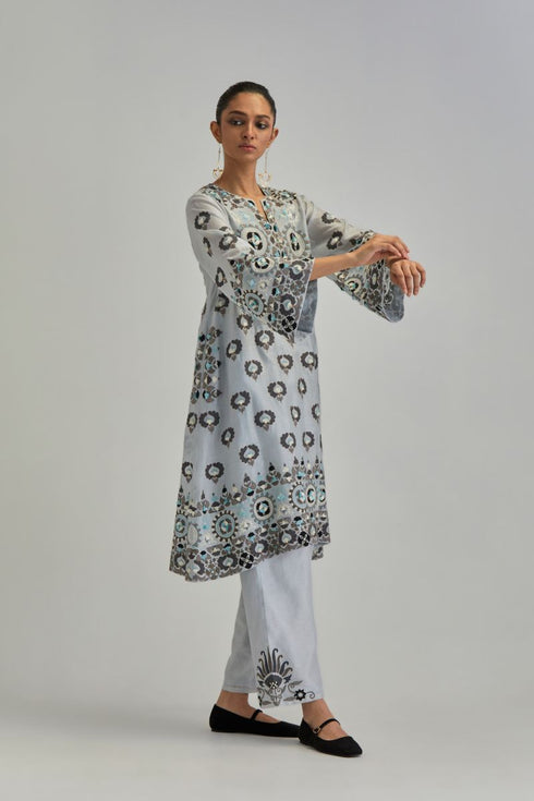 Adwaita blue abha style kurta set