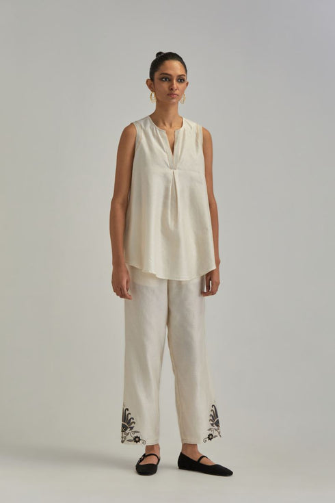 Adwaita off-white short front open A-line jacket set