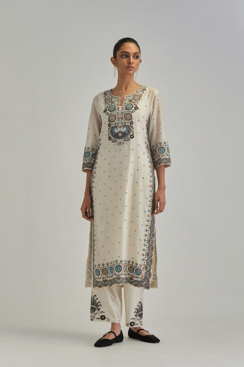 Adwaita off-white slim fit straight kurta set