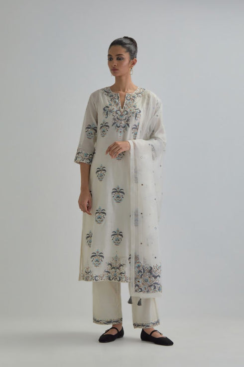 Adwaita off-white straight kurta set