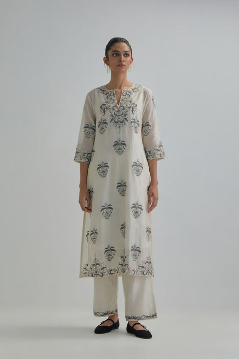Adwaita off-white straight kurta set