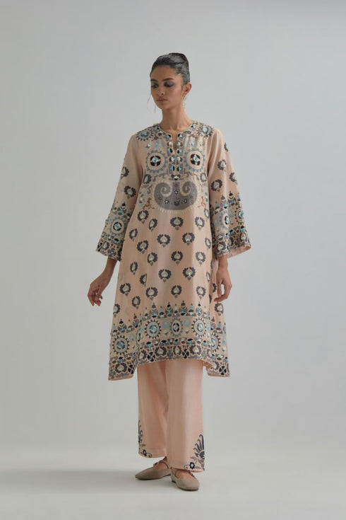 Adwaita pink abha style kurta set