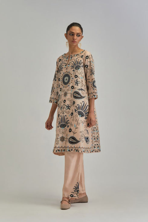 Adwaita pink short A-line kurta set