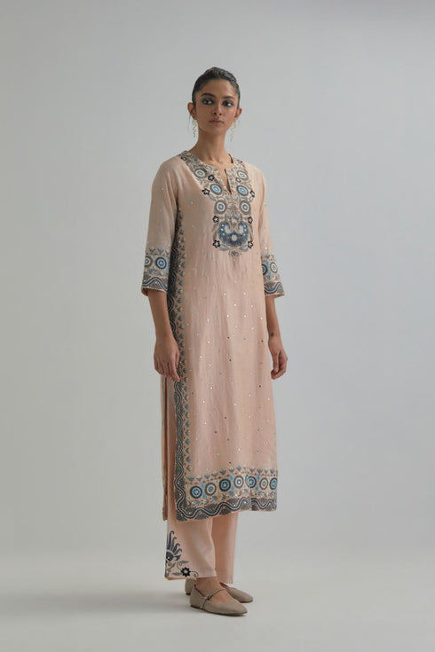 Adwaita pink slim fit straight kurta set