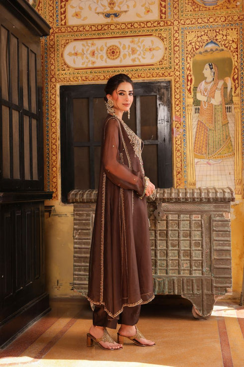 Ahista brown pakhi yoke pheran long kurta set