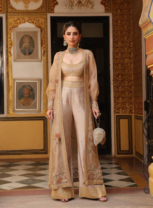 Ahista ivory cape set