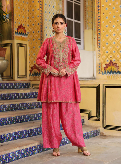 Ahista pink printed pheran short kurta set