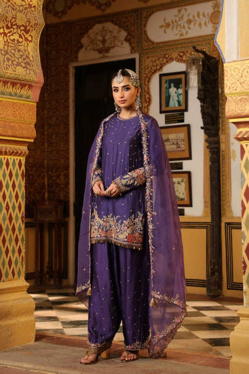 Ahista purple mayur applique short kurta with heavy dupatta set