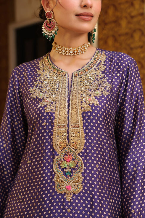 Ahista purple printed pakhi yoke straight kurta set