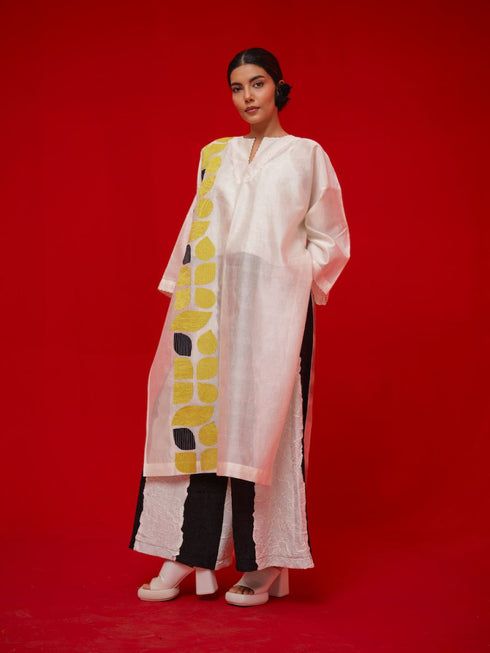 Align ivory, yellow and black tunic