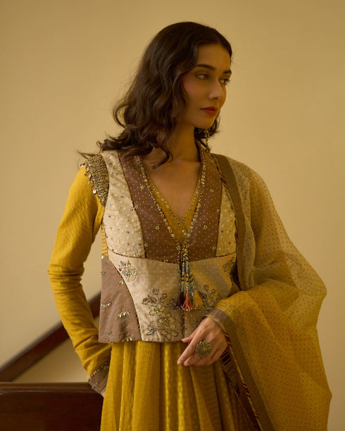 Alka basant yellow, grey and beige gilet