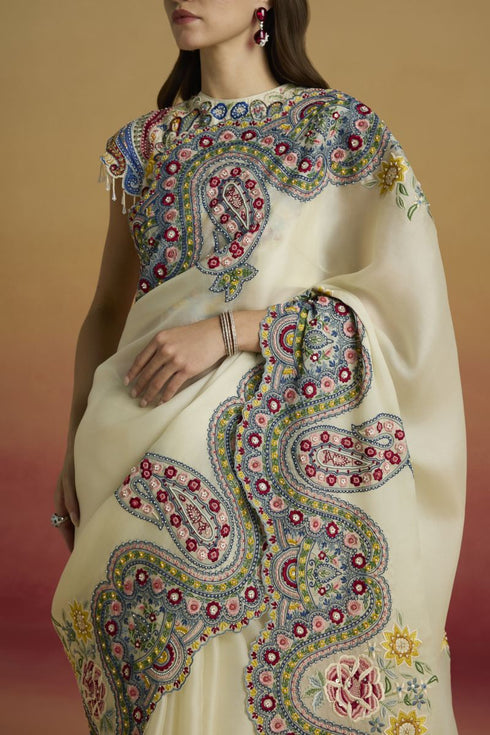 Amaryllis ivory cordwork paisely sari