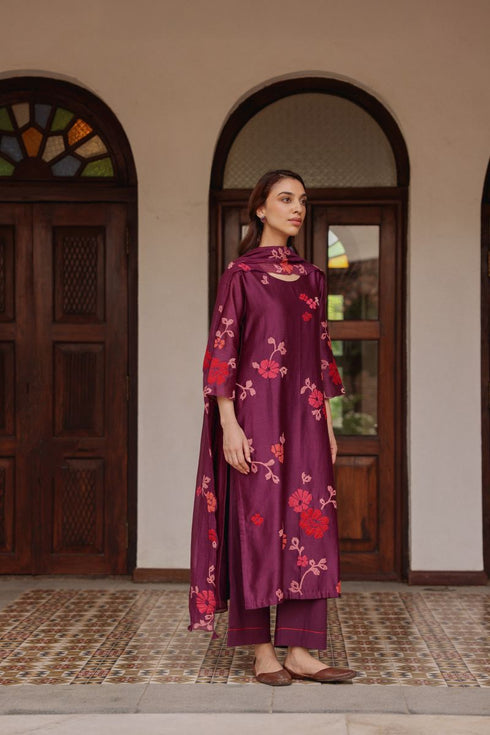 Amethyst applique floral kurta set