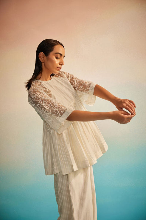 Ami Jaal ivory raglan top