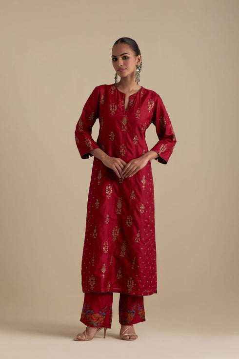 Arundhati barn red side panel kurta set