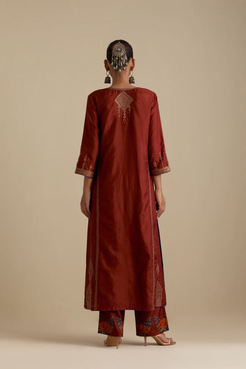 Arundhati maroon straight kurta set