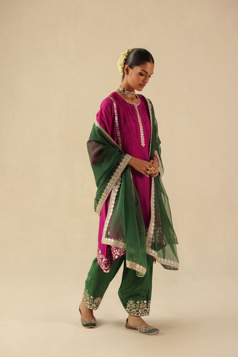 Arzoo fuchsia pink kurta set