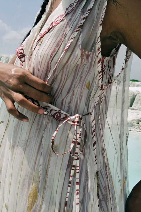 Ashin organza overlay