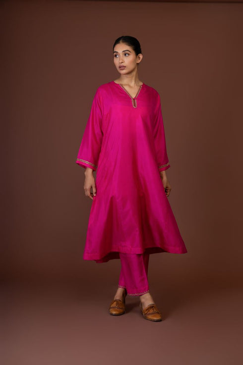 Barsana pink kurta set