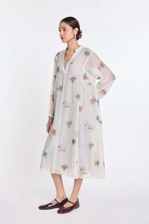 Begonia embroidered tunic