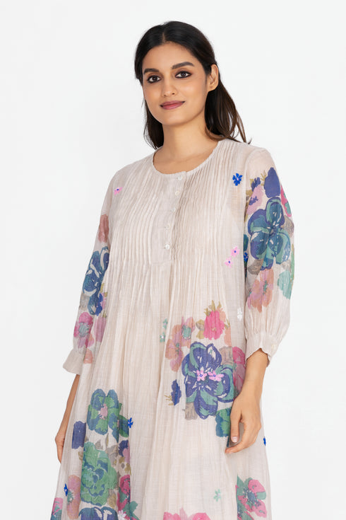 Beige floral print pleated dress