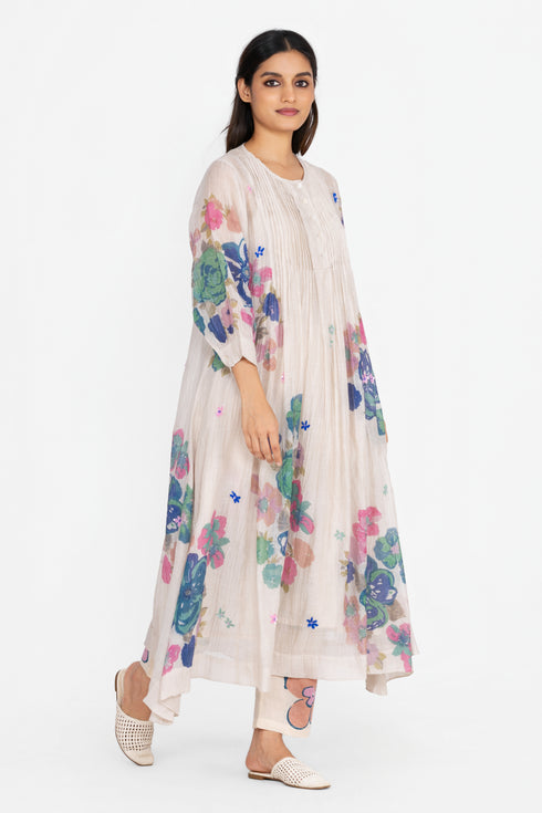 Beige floral print pleated dress