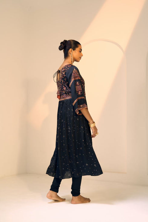 Black lavanya kurta with pants