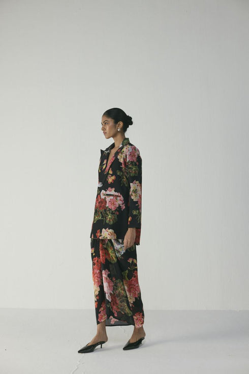 Bloody mary blazer and knotted skirt set