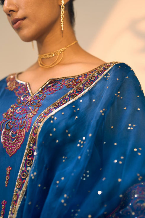 Blue taara dupatta