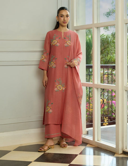 Blush applique kurta set