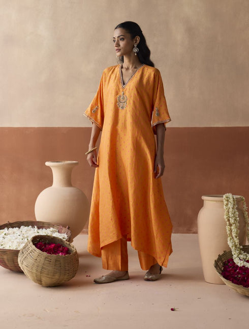 Butti chand marigold kaftan set