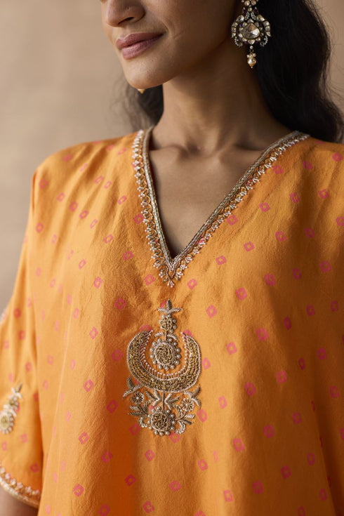 Butti chand marigold kaftan set