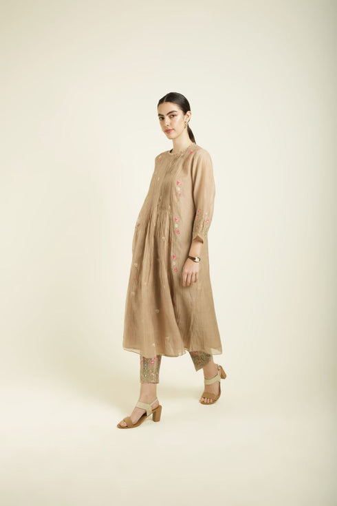 Celeste beige pleated tunic with straight pants