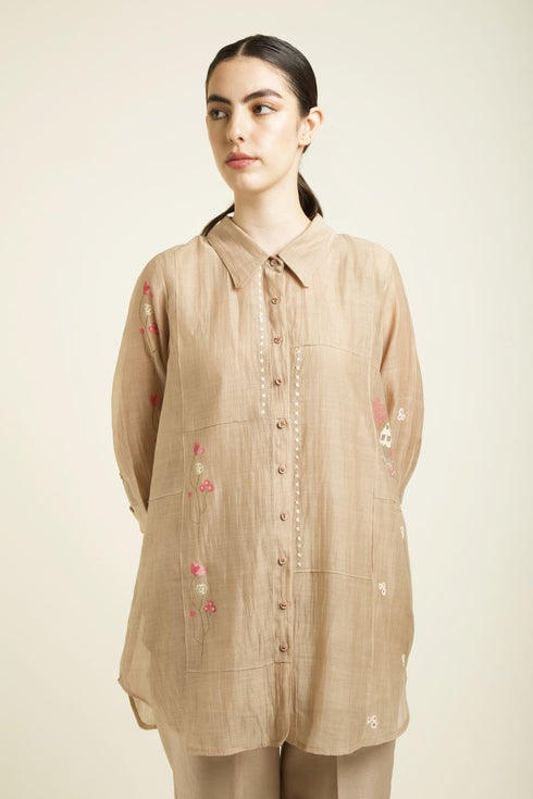 Celeste beige shirt with straight pants