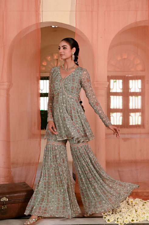 Chandpole green gharara set