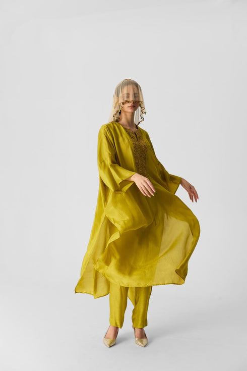 Chin chin lime kaftan set