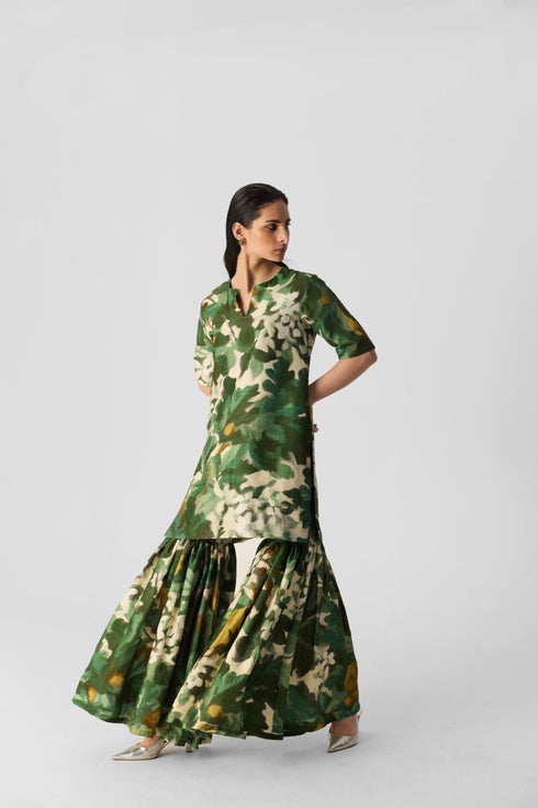 Chin chin rusi sharara set