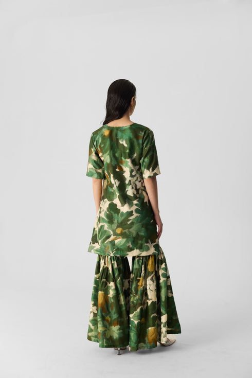 Chin chin rusi sharara set