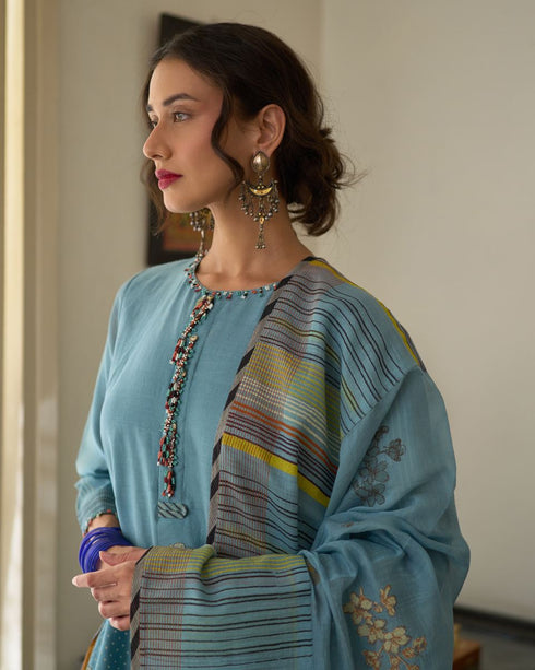 Chitra asman blue kurta