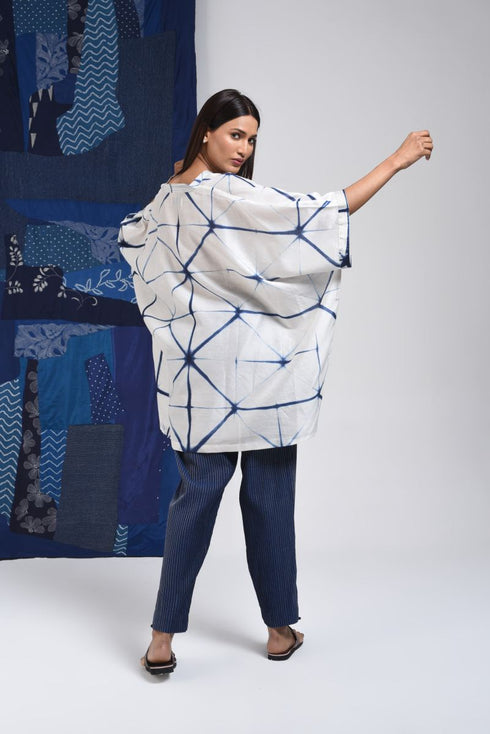Clamp blue tunic