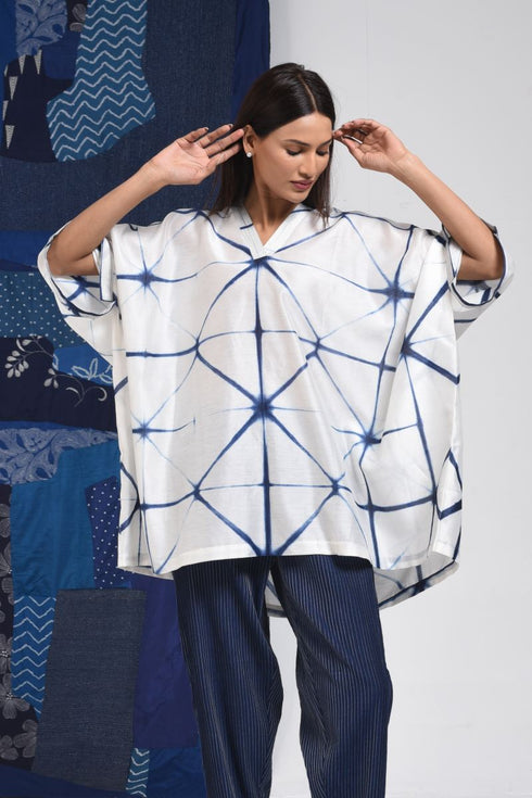 Clamp blue tunic