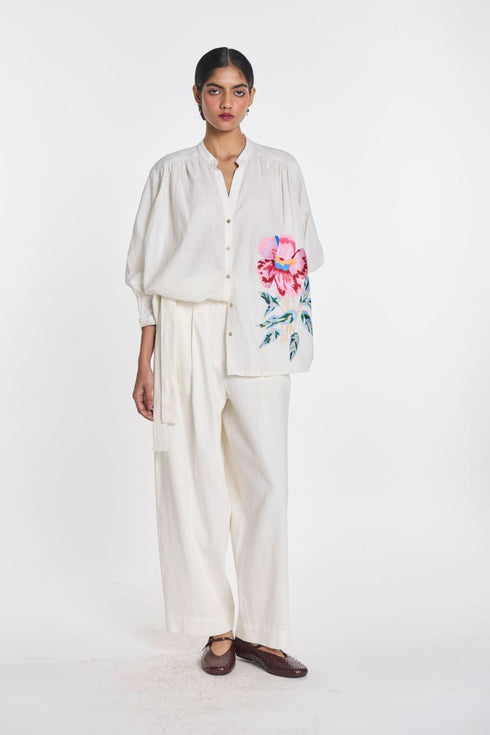 Clover embroidered shirt