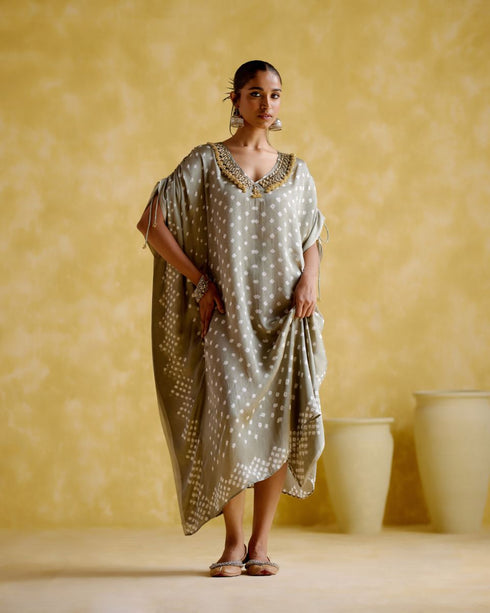 Dakshayani grey kaftan
