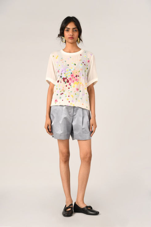 Damask white rib embroidered tshirt