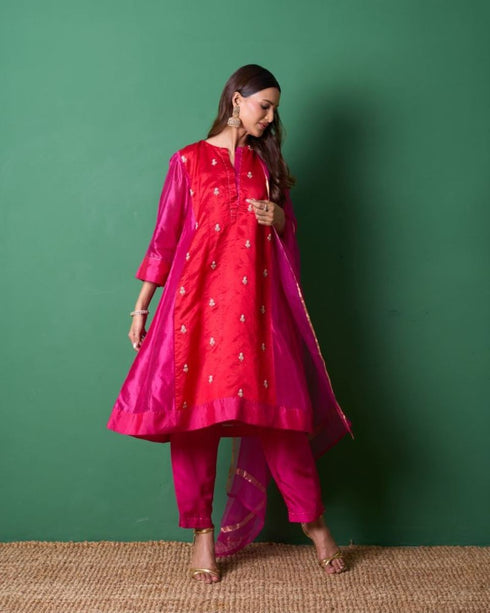 Delight red kurta set