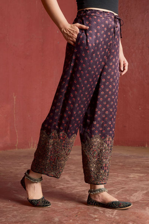 Dhun black embroidered cowl ijar