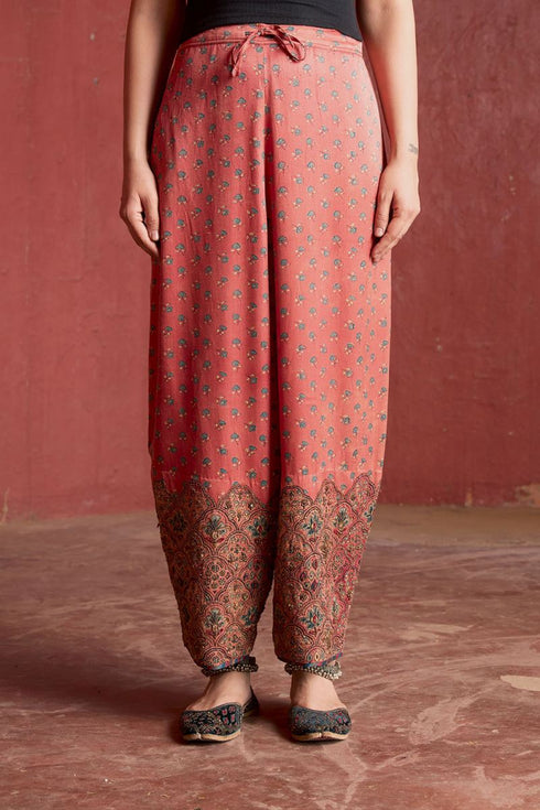 Dhun vintage pink embroidered cowl ijar