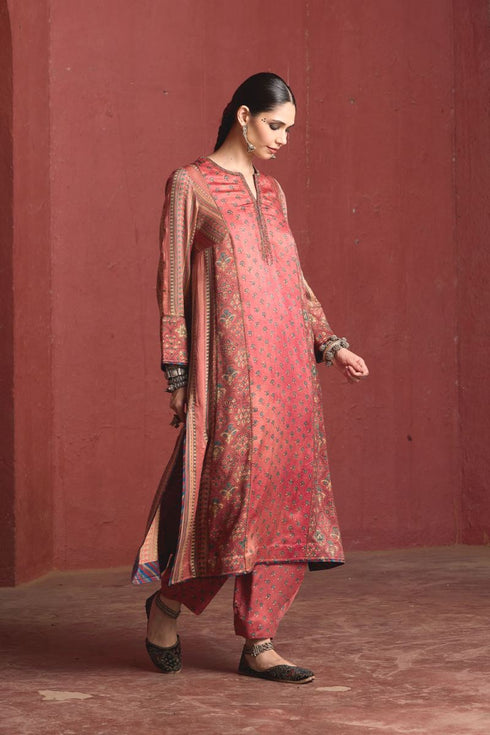 Dhun vintage pink light phiran kurta