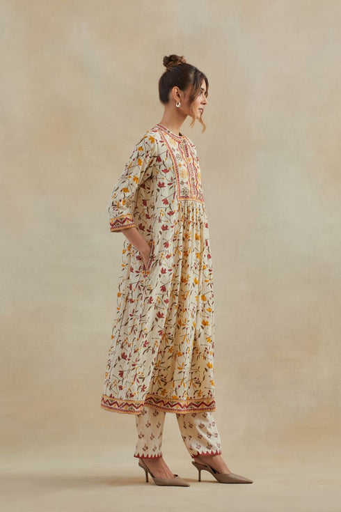 Dia beige and red kurta dress set