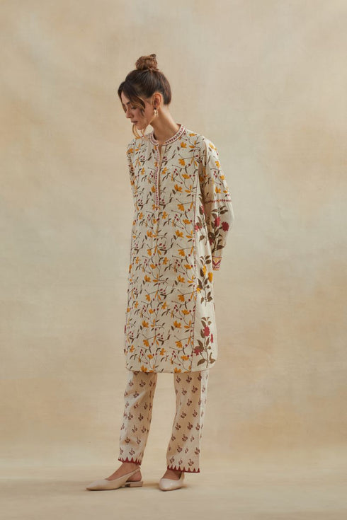Dia beige and red short kurta with pants